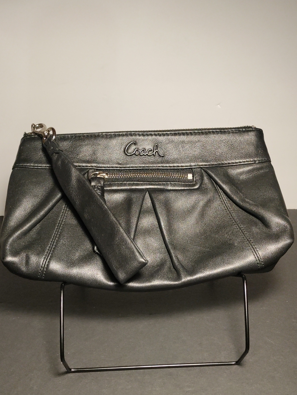 Coach 42501 Black Leather Pleated Wristlet Clutch